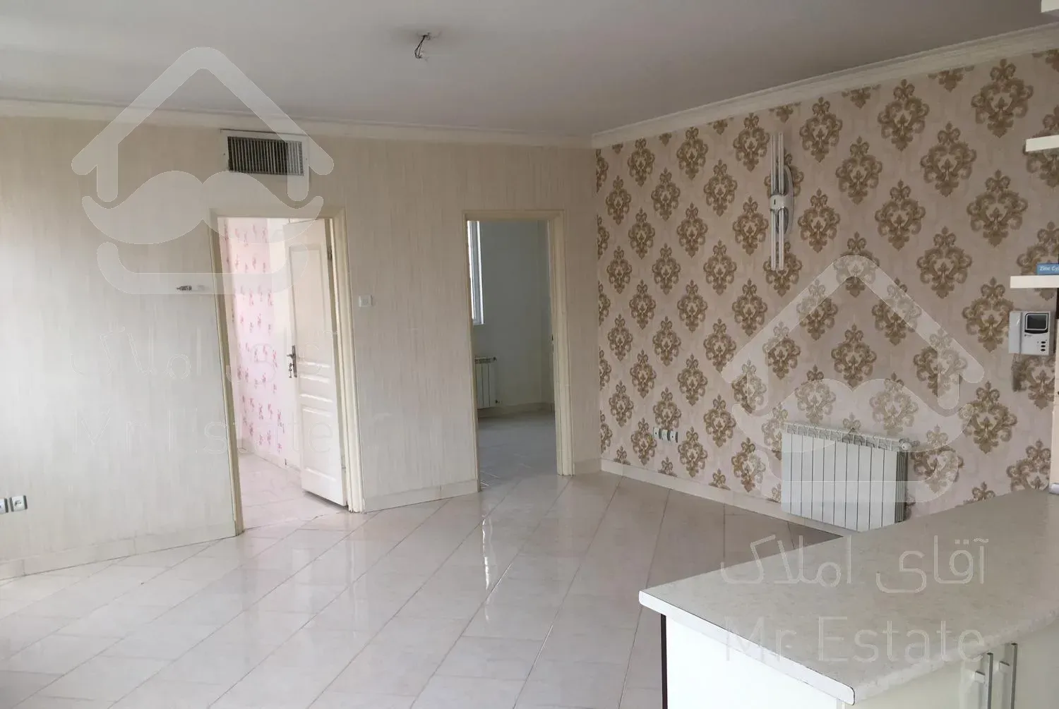 اپارتمان ٧٠ متری مهراباد جنوبی