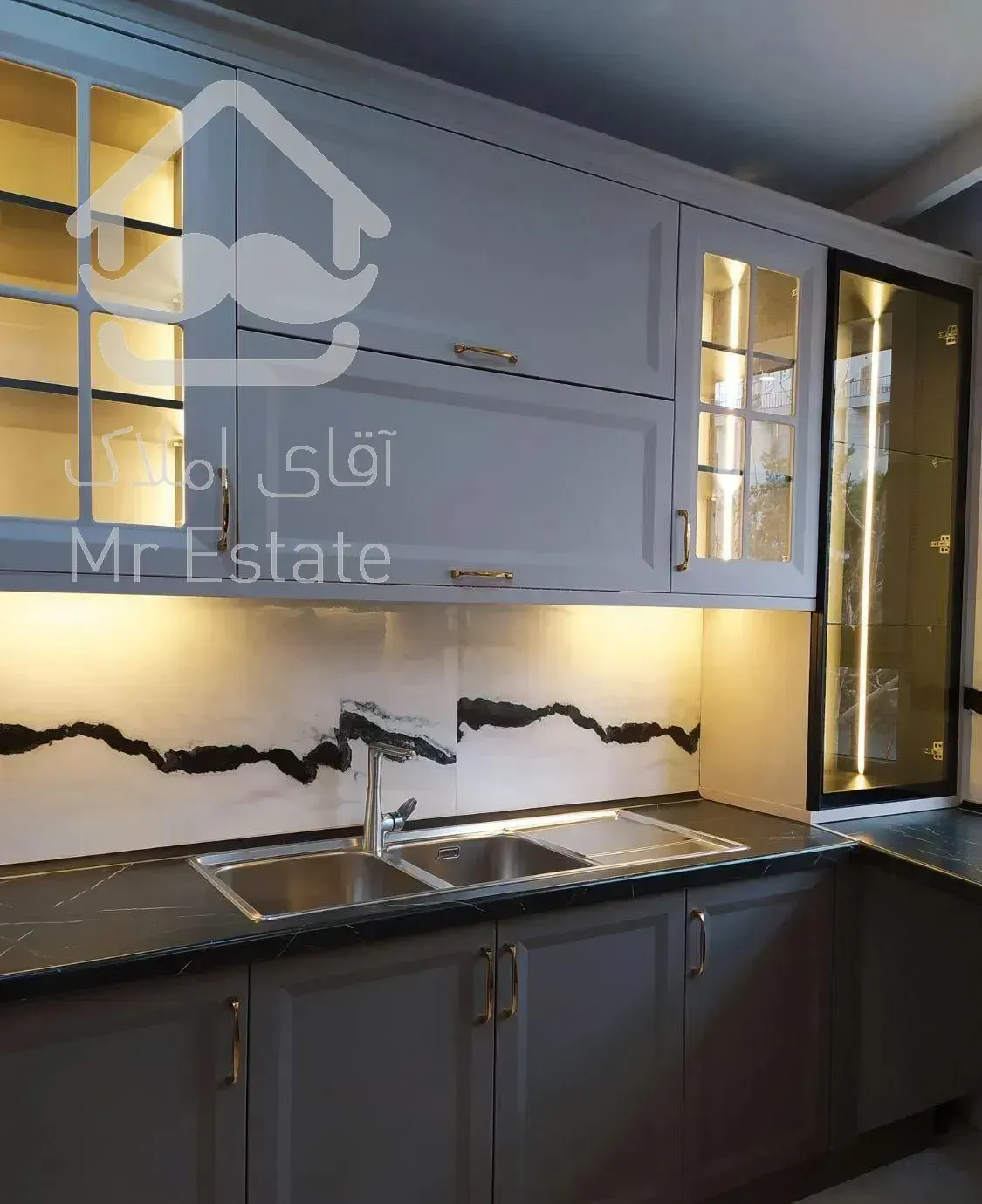 ۹۵متری/ سال/مالک اهل معامله