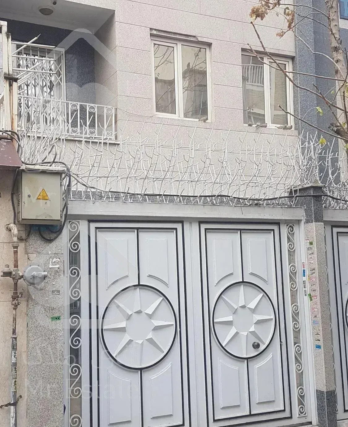 شمال فاطمی۷۲متر۲خوابه تکواحدی۱۰ساله