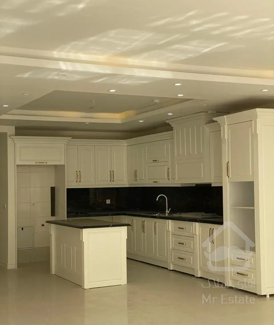 ۱۱۰ متر صفر حاشیه کوچه پهن شیک اواسط هاشمیه