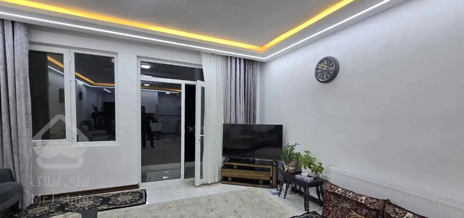 ۱۰۰متر دو خواب /منظریه