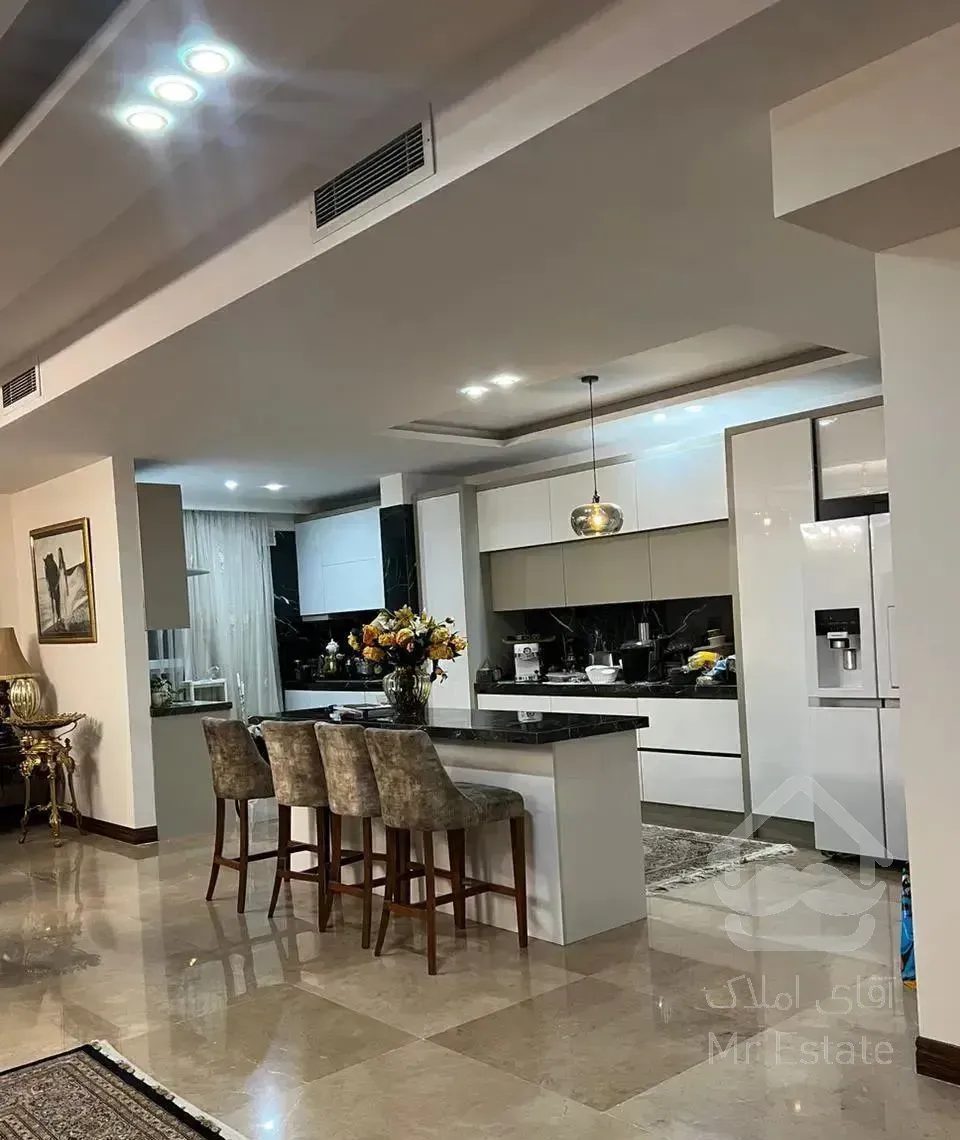 ۱۹۰ متر تهرانپارس غربی ((تاپ لوکیشن))