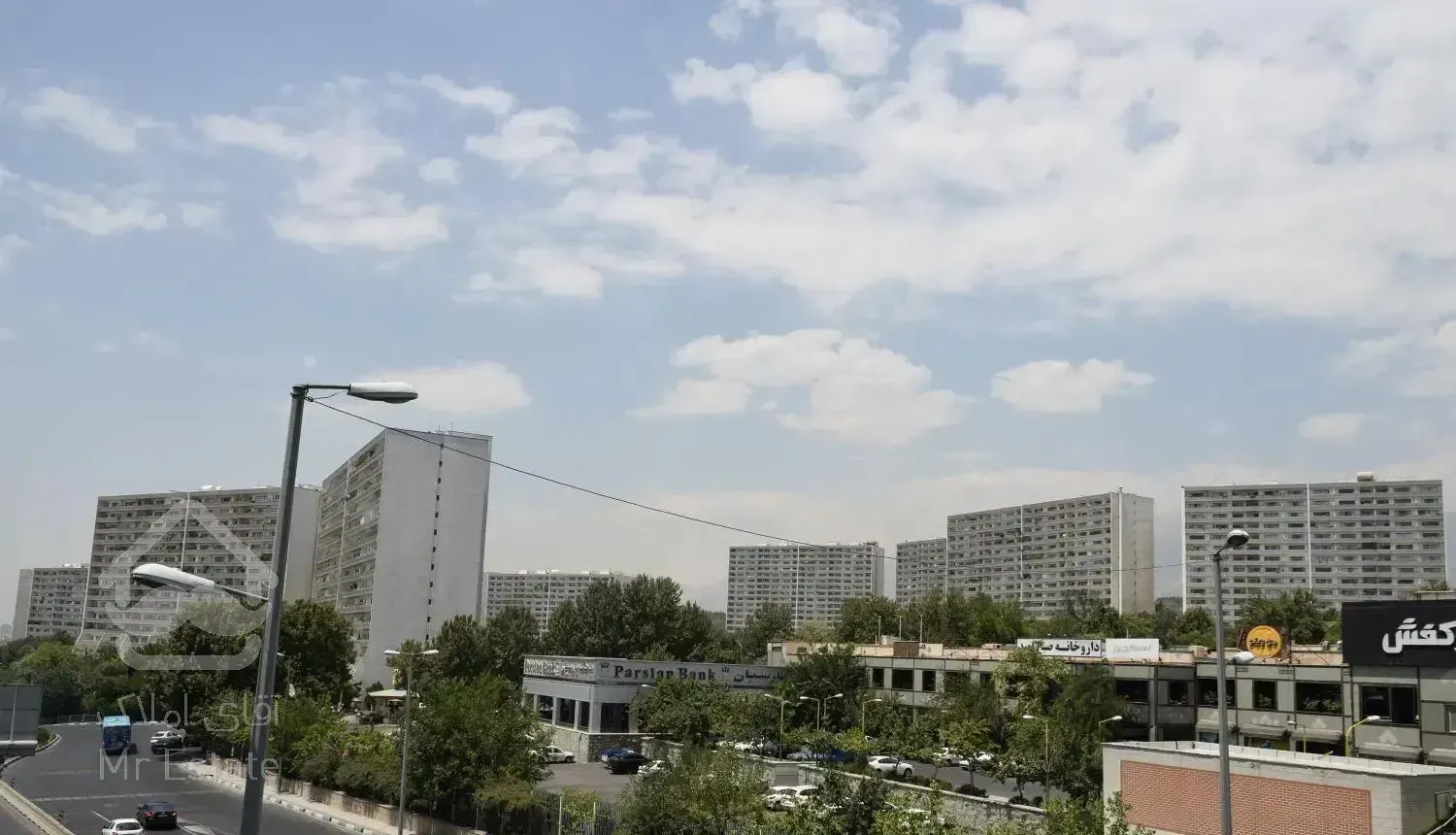 فرصتی ویژه برای خرید در شهرک امید