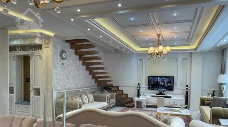 فروش آپارتمان ۲۰۰ متری / ویو دریاچه / شهرک نادری