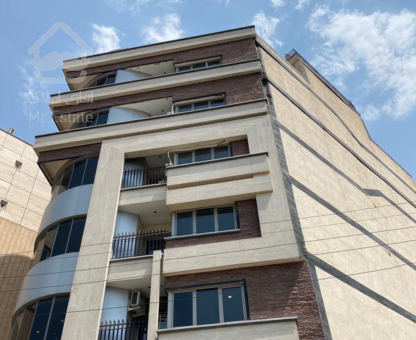 آپارتمان 110 متری در طبقه چهارم در خیابان عشوریان