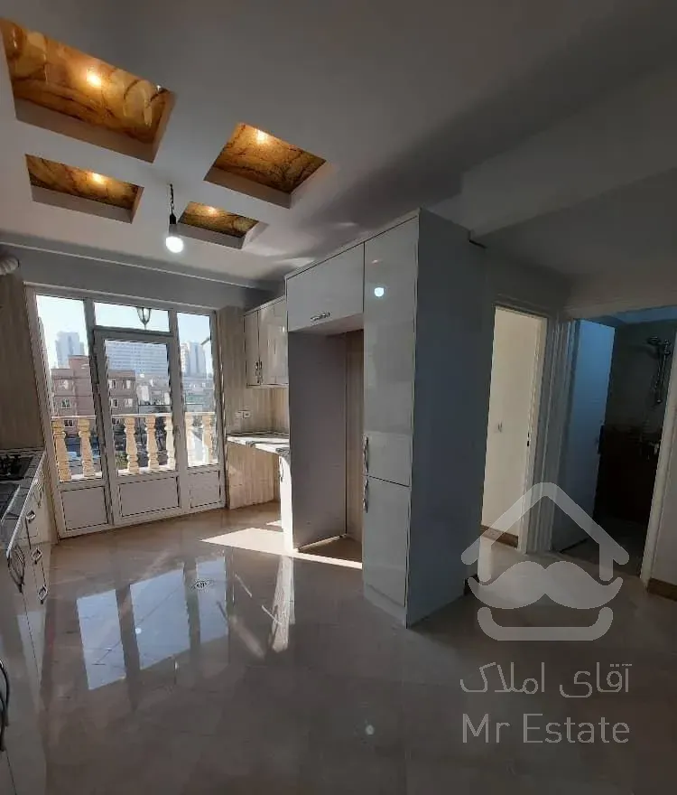 ۱۱۵ متر/رو به آفتاب/بلوار عدل