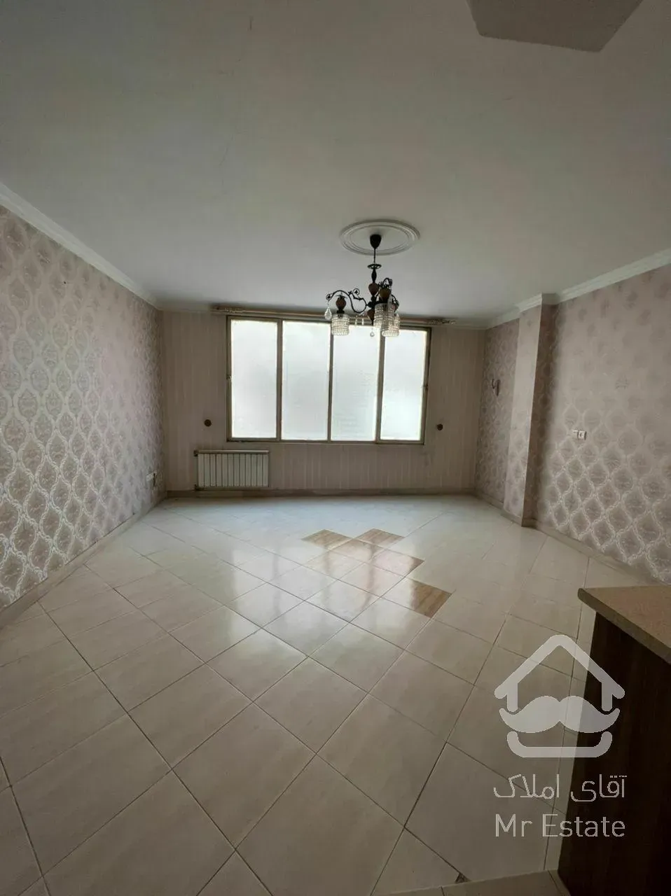 61 متر با پاركينگ