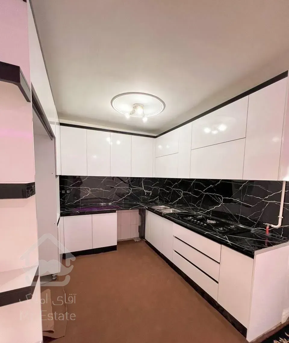 سوئیت مستقل در منطقه آرام با مدارک کامل