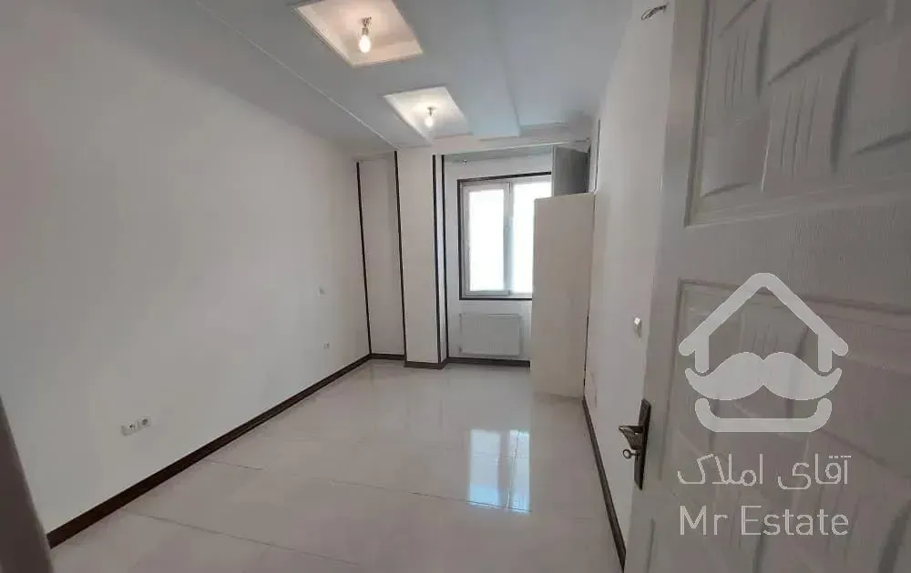 110متر2خواب/الهیه غرب/تخلیه/سکونت چند ساله/کم واحد