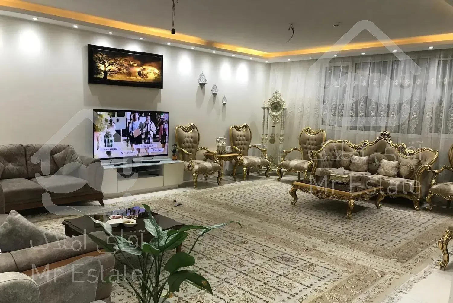 آپارتمان/130متر/3خواب/قطارشهری