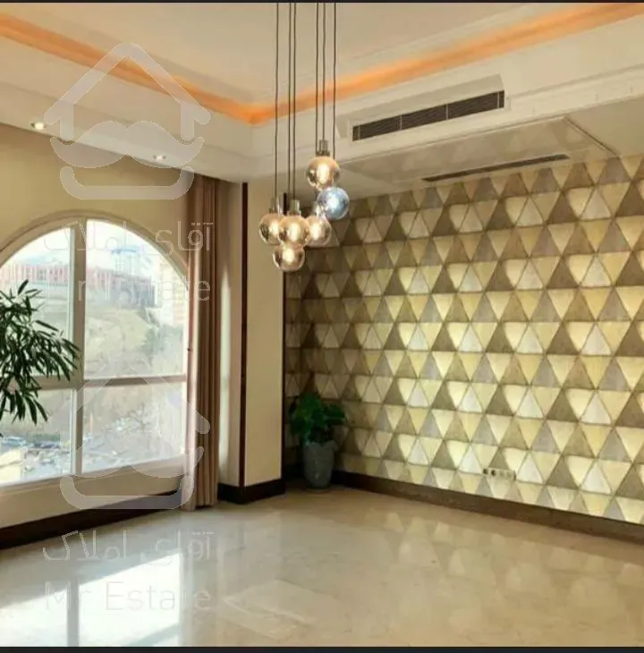 ۲۰۰ متر نیاوران فول