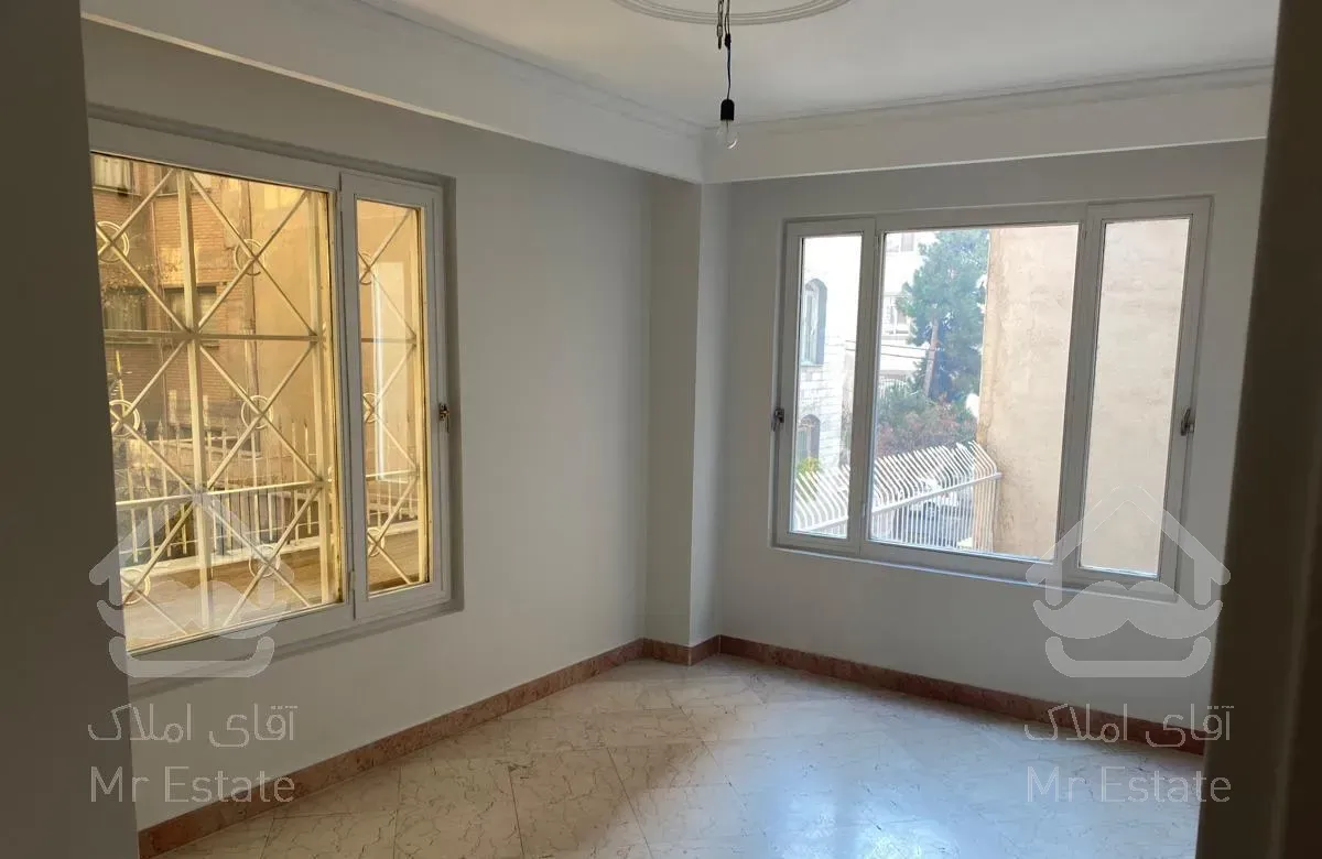 شهرک غرب ، ۳ خوابه . تکواحدی