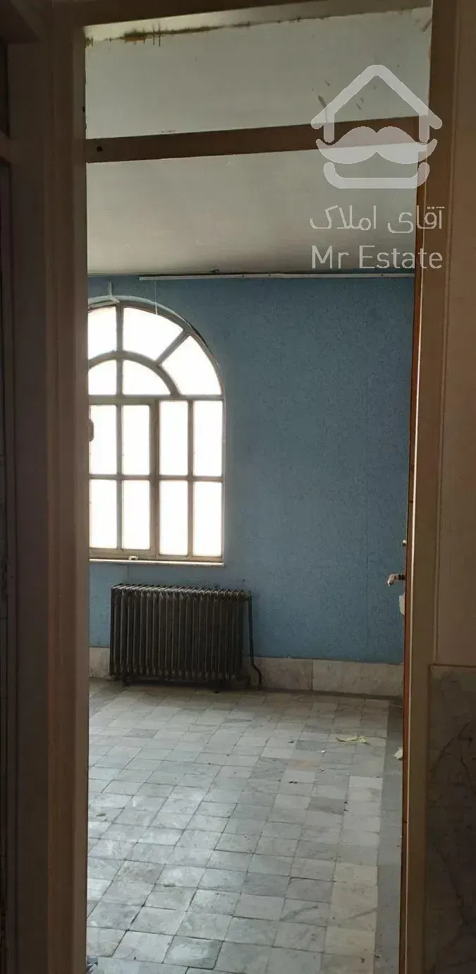 واحد ۱۰۰ متری اداری تجاری