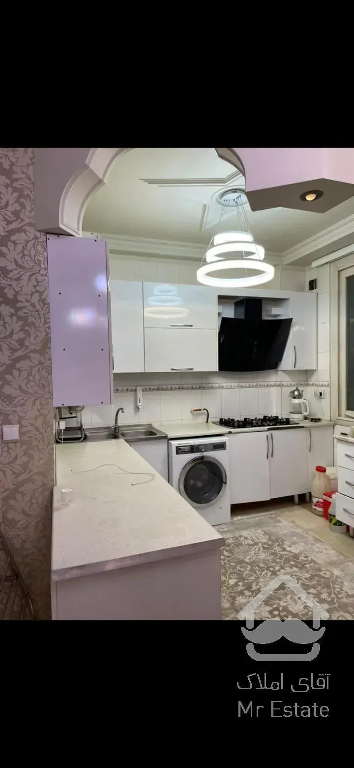 آپارتمان ۷۰ متری ۲ خواب، فول امکانات ، فول بازسازی، وام دار، خوش نقش