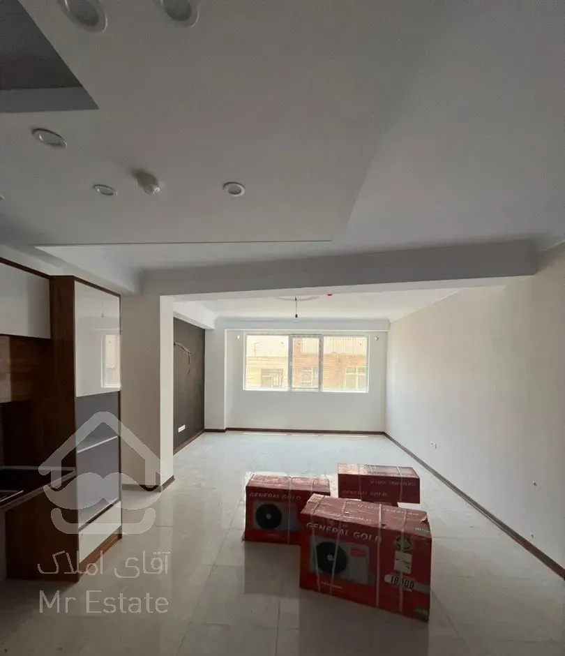 ۱۱۰ متری ، فول ، نفیس شمالی