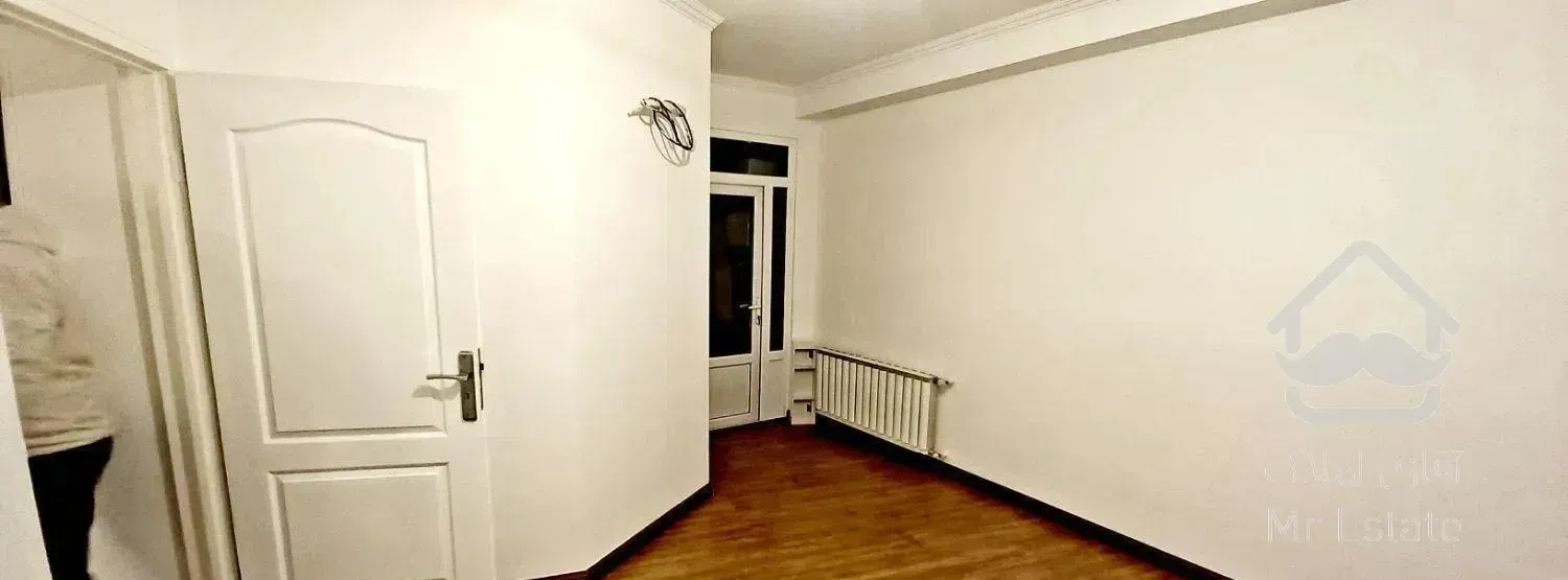 آپارتمان ۷۰ متری خواب مستر