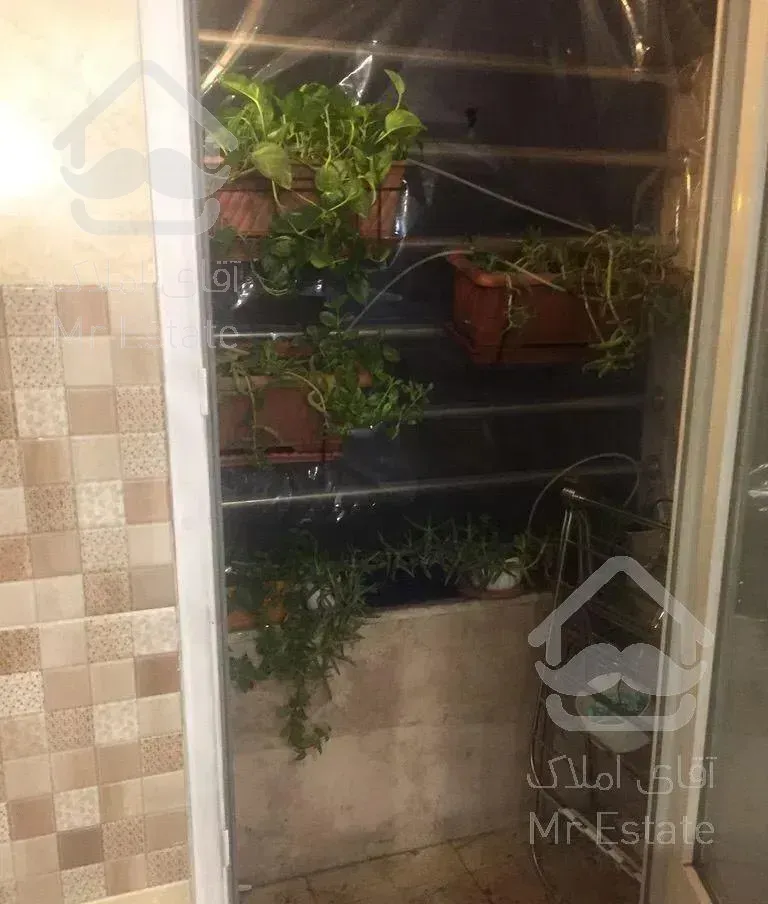 ۴۳متر۷ساله با انباری واسانسور وتراس