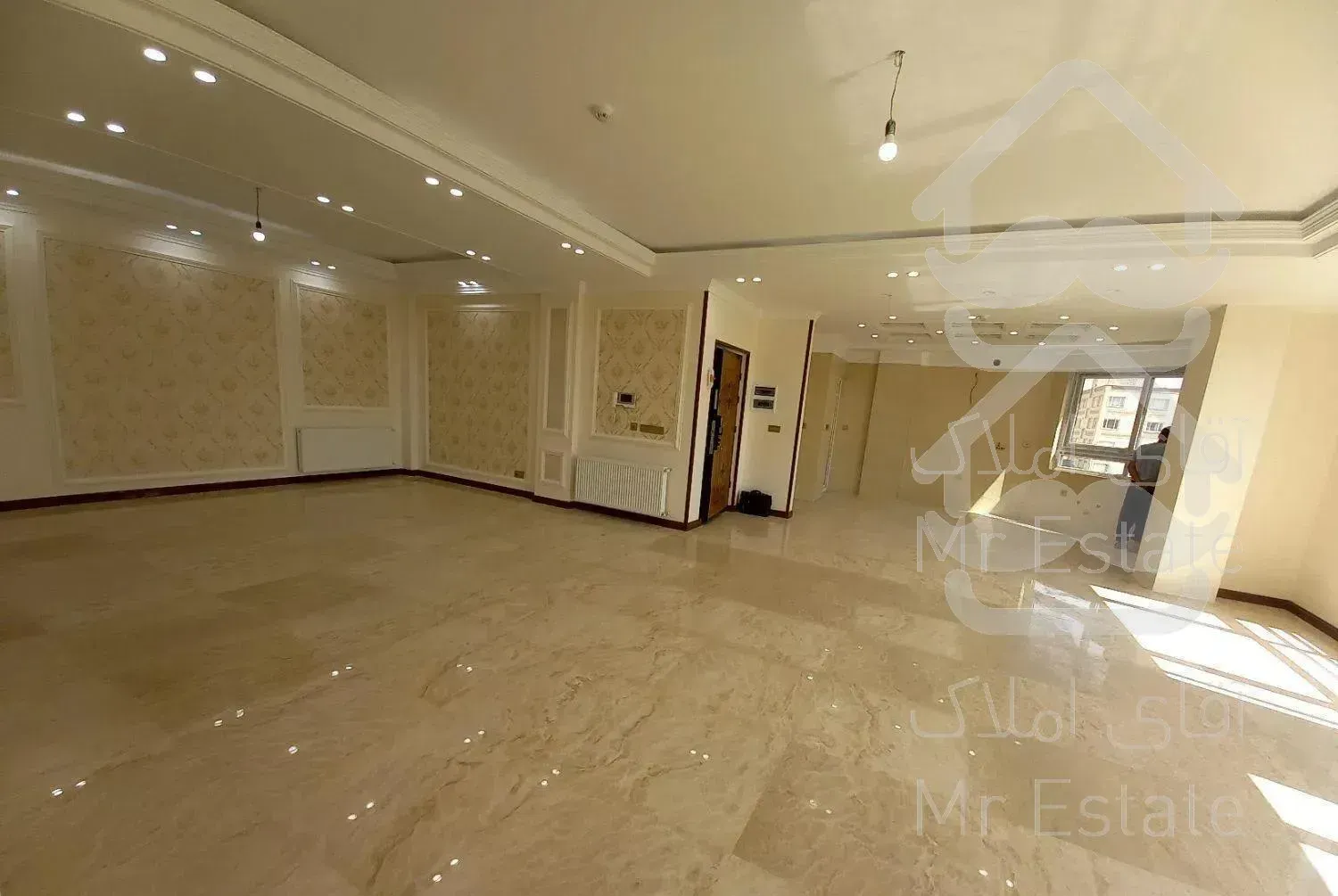 فروش۳طبقه‌یکجا/نوساز/تهاتر با کلنگی در منطقه ۲۲