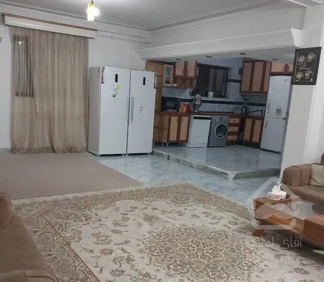 ۱۲۰ متری/کف سرامیک/قیمت مناسب/فرهنگ شهر