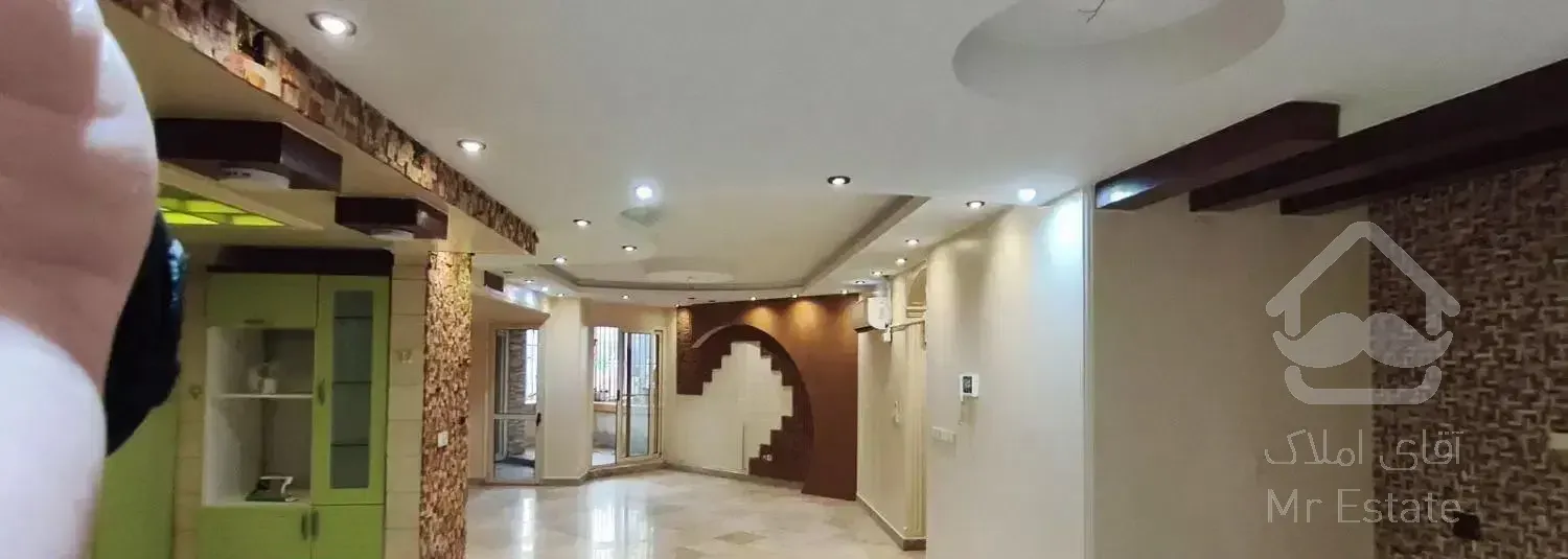 ۱۲۶ متر شیک سعادت آباد آسمانها