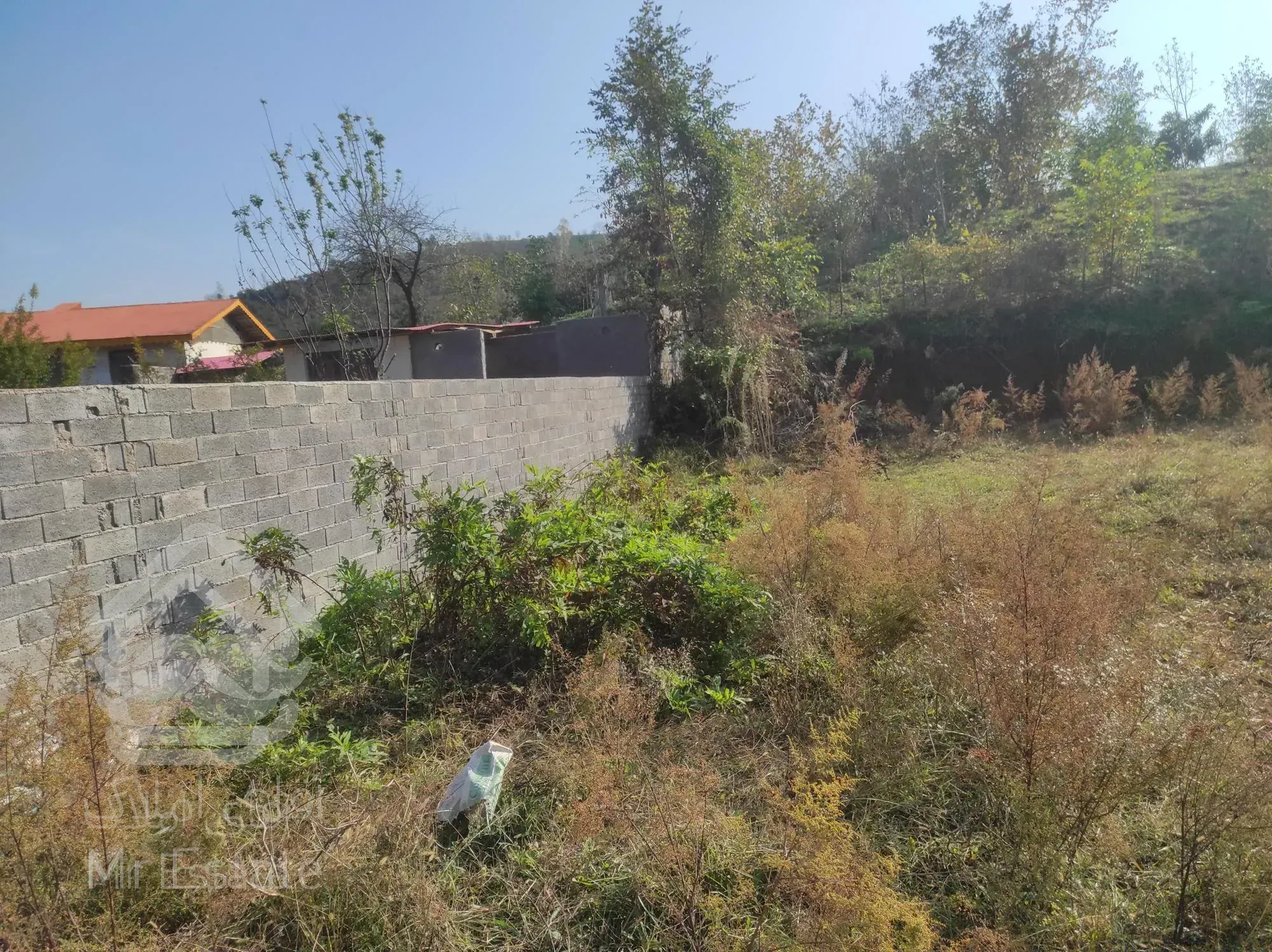 ۲۰۰متر زمین با پروانه ساخت۲۰۰متری