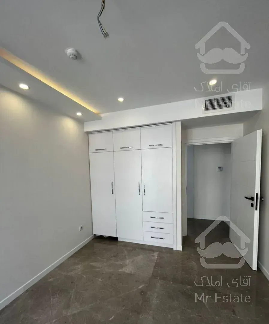 ۱۱۰ متر کلید نخورده تک واحدی فلامک