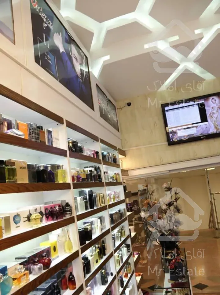شهرک غرب 25 متر مغازه پاساژ گل افشان