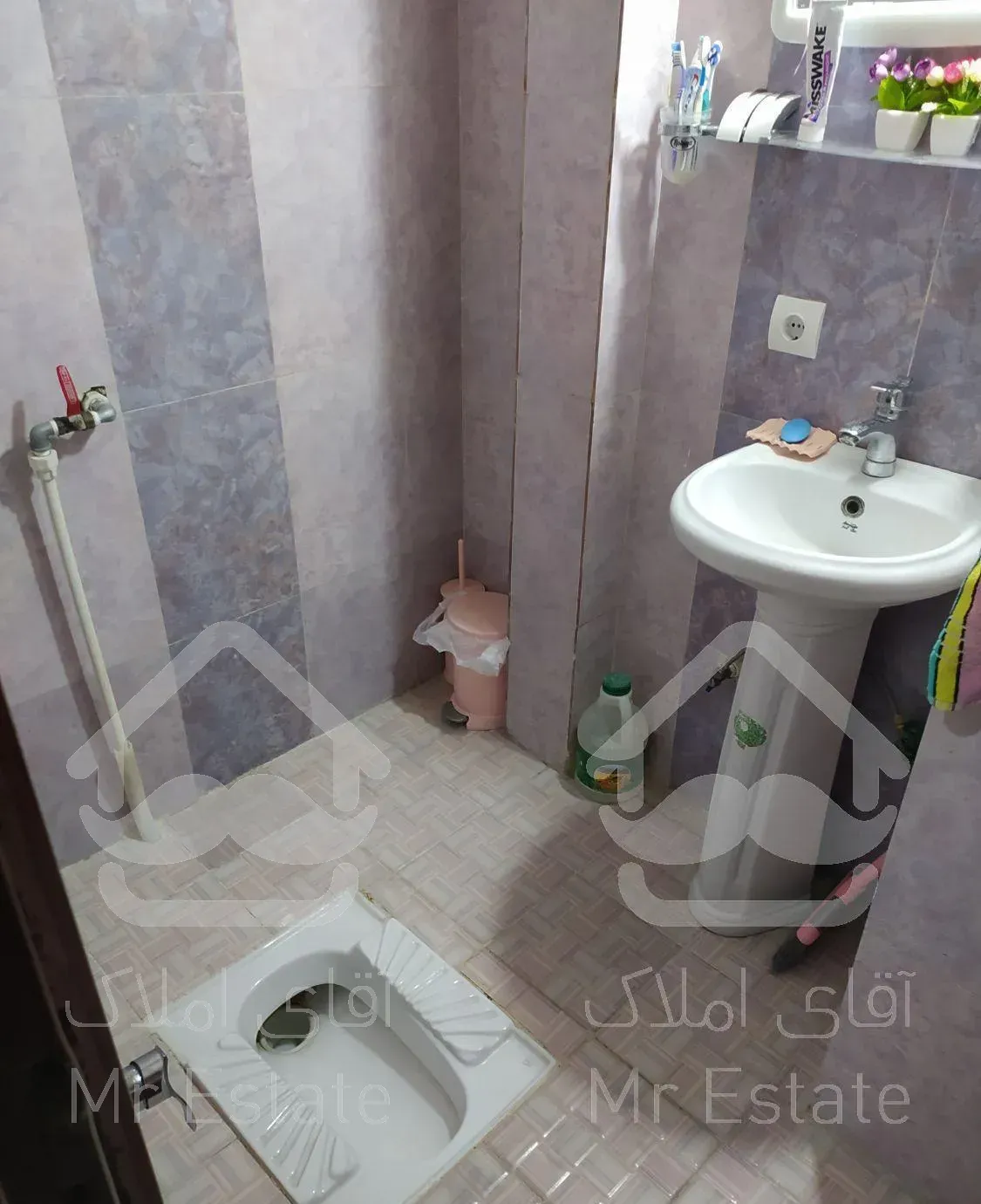 65متری چیتگر شمالی ویلاشهر