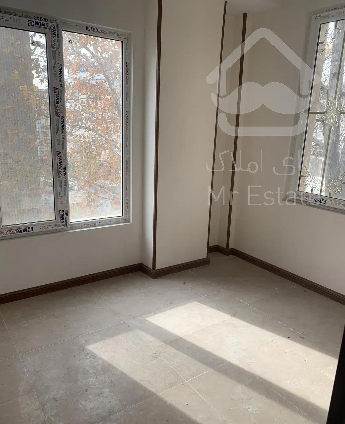 ۱۰۵ متری فول شیک ساختمان  شهران جنوبی