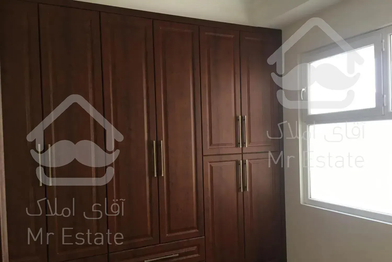 ۱۴۰ متر میرداماد نفت