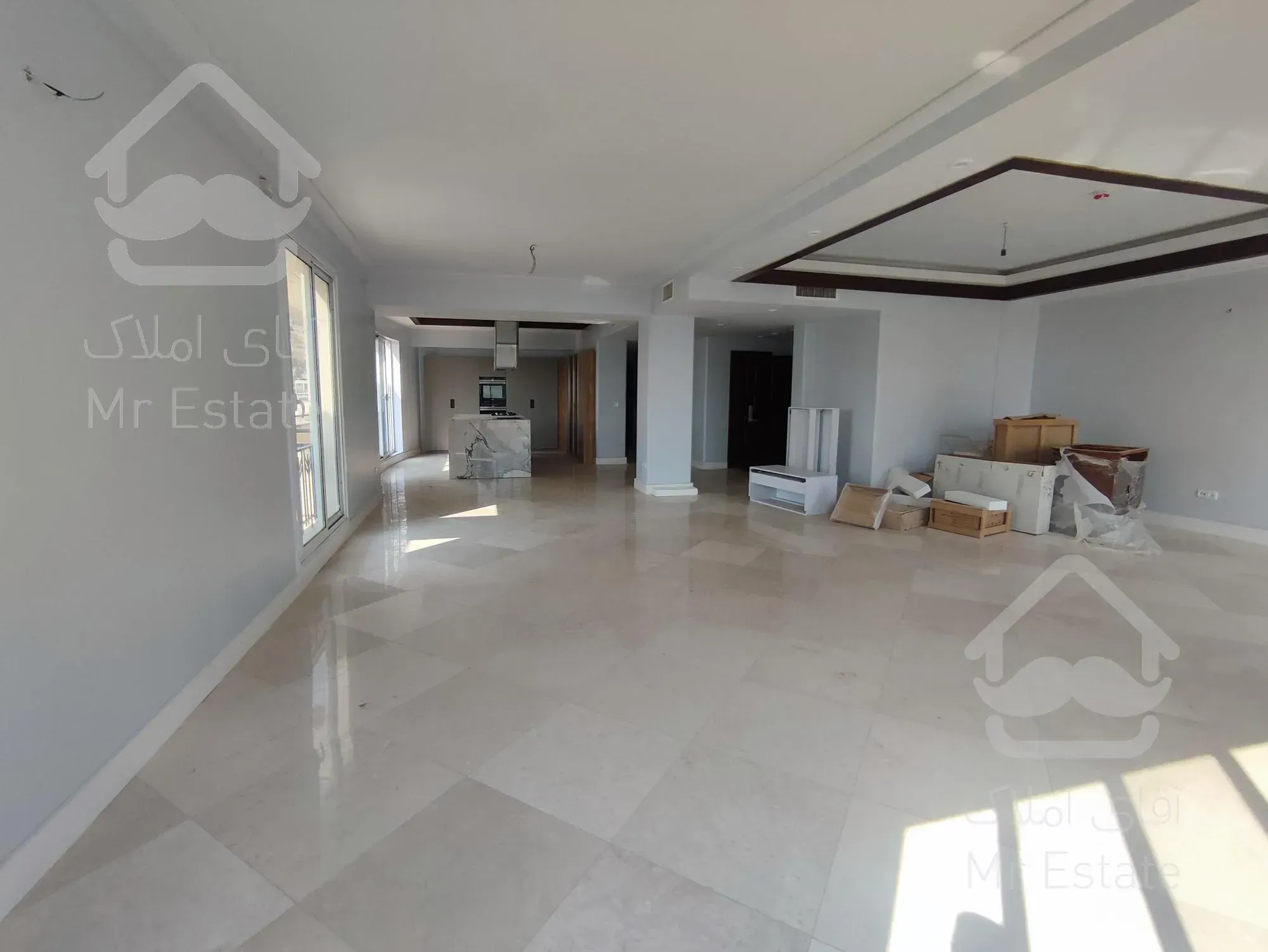 ولنجک/۲۴۰ متر با ۷۵ متر تراس بر فراز ابرها (راد)