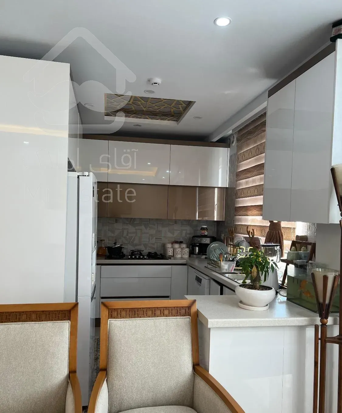 آپارتمان ۶۲ متر استخر