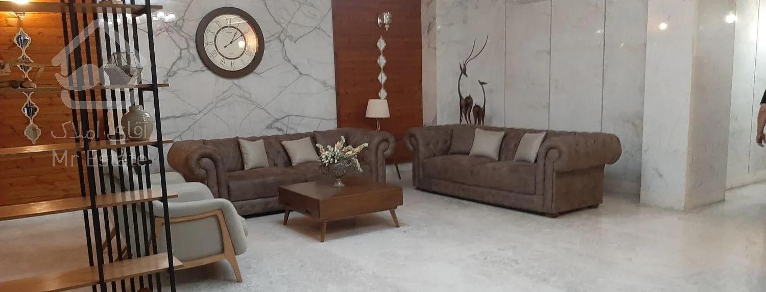 قلهک ۲۱۰ متر ۲ ساله و فول فرنیش