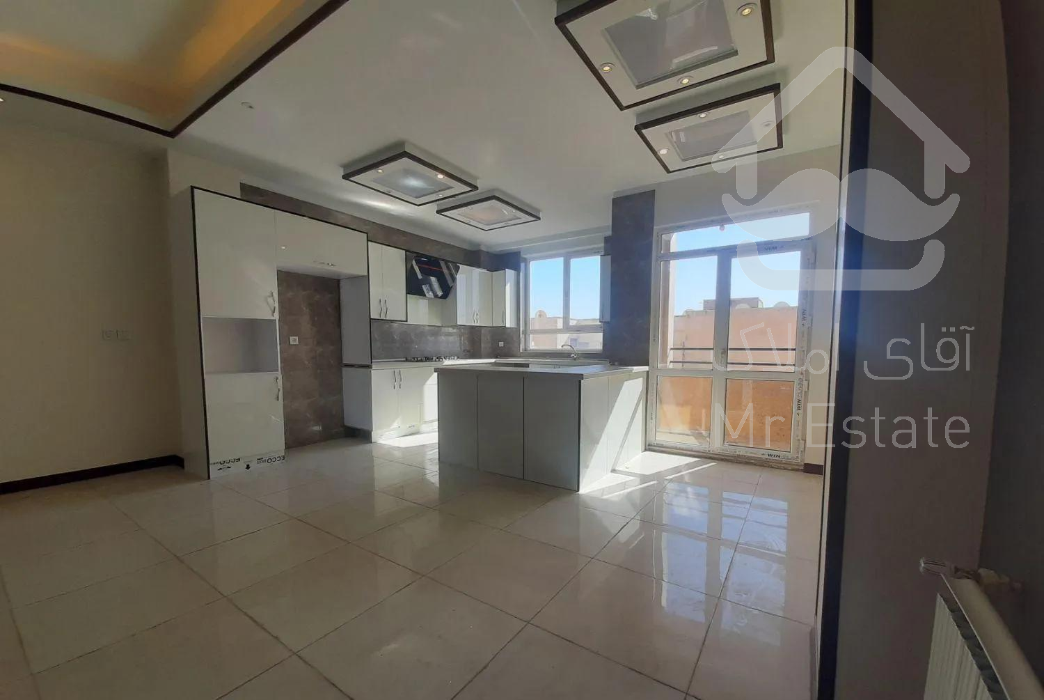 آپارتمان ۹۰ متری   شیک رویایی دلباز فردوس شرق