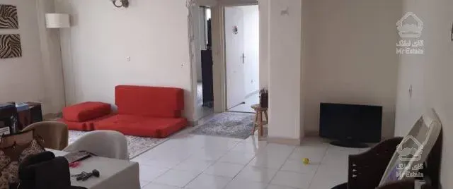 ۷۶متر دوخواب فول امکانات سالن پرده خور پونک