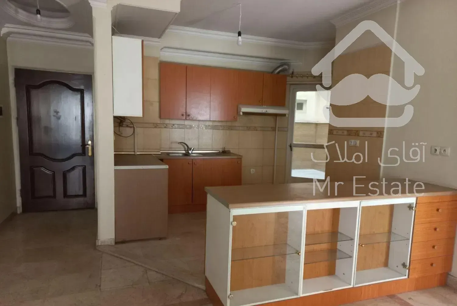 آپارتمان ۷۷مترقلهک عطاری مقدم