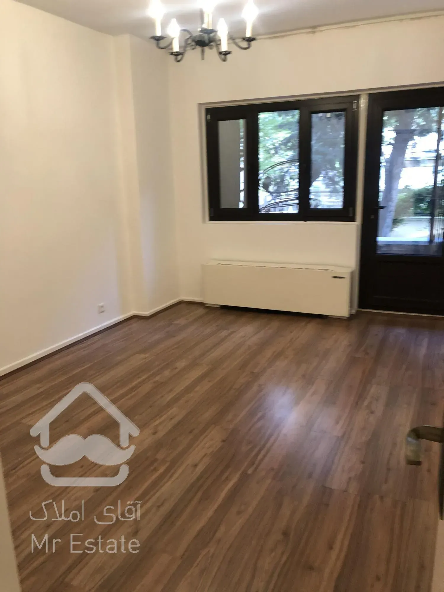 رهن و اجاره ویلایی ۲۲۰ متر ۳ خوابه نیاوران