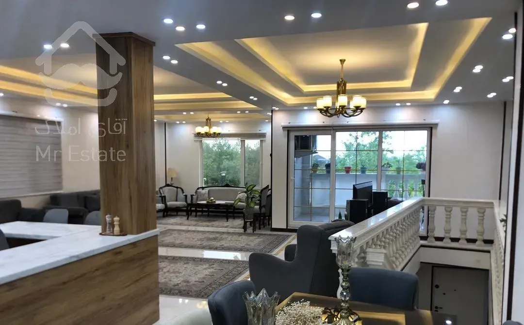 ویلاشخصی نوساز2واحدمجزا 270مترشیک تهاتربا آپارتمان