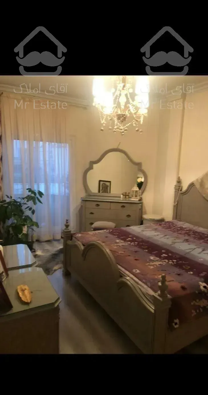 ۱۵۰ مترخوش نقشه شیک سه خوابه