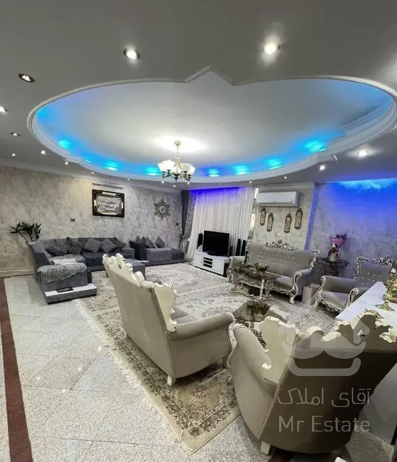 ۱۰۷ متر مرکز شهر(خانم کریمی)