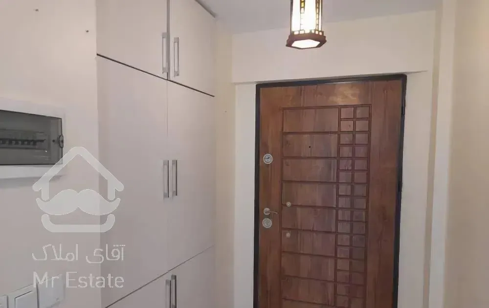 ۱۱۲متر/طبقات بالا/منطقه ۲۲/برج آسمان