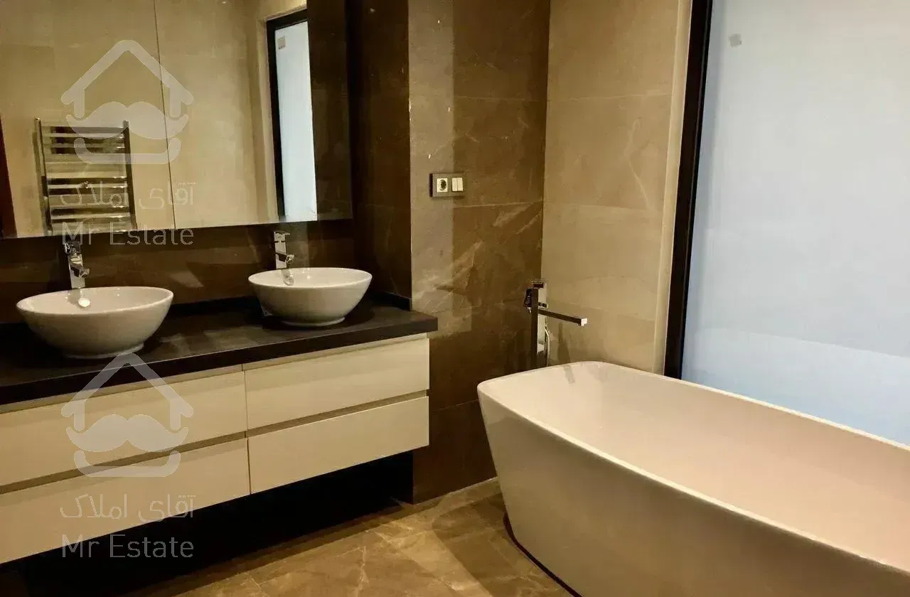 زعفرانیه ١٨٥ متر/فول امکانات/تراس قابل چیدمان