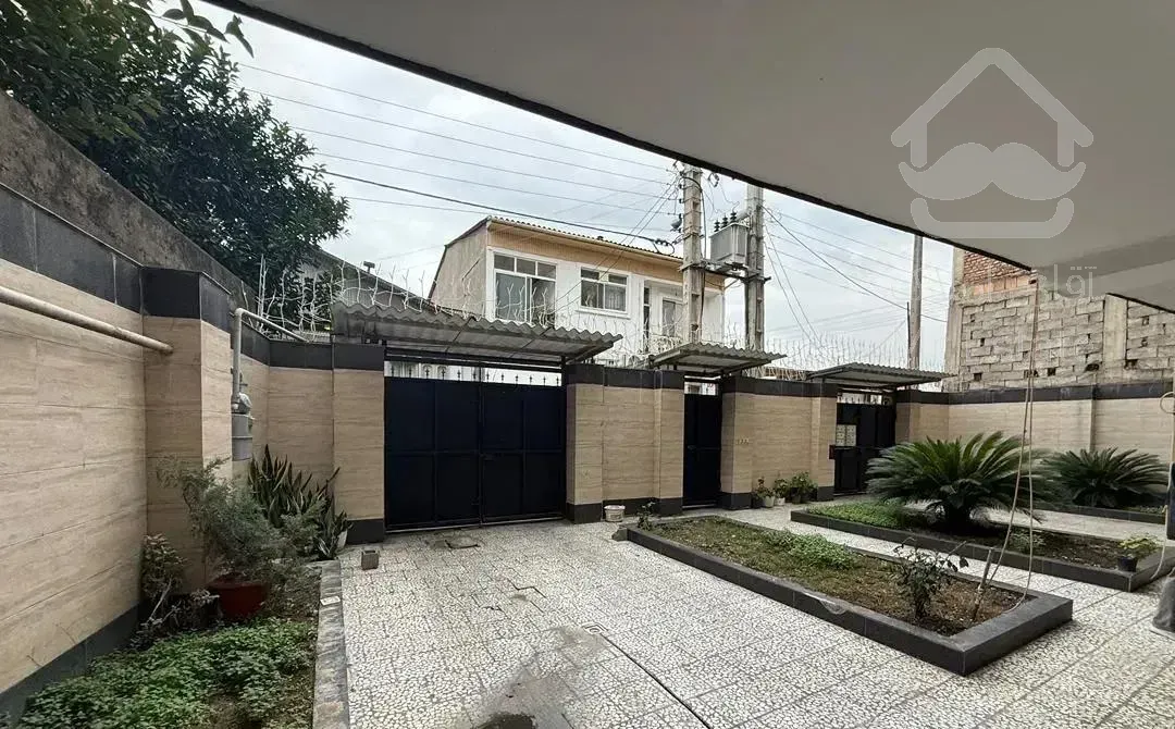 فاصله تا خیابان اصلی ۲۰قدم لوکیشن خوب