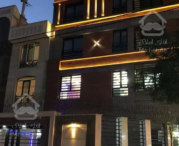 آپارتمان  ۱۳۵متری