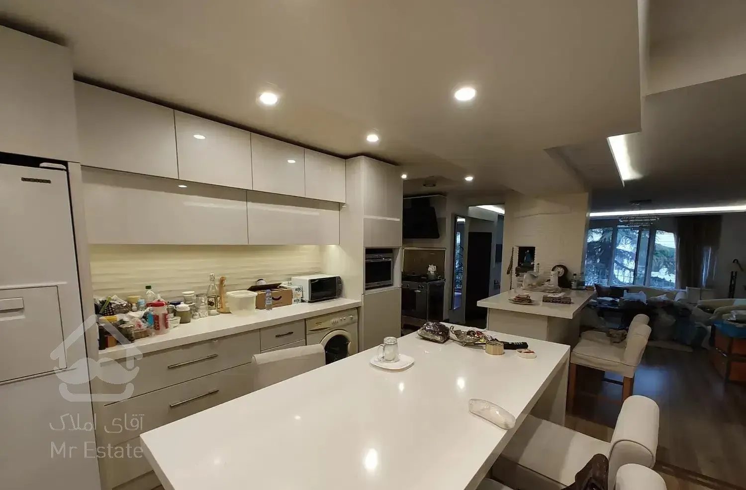 ظفر ۱۳۰ متر ۳ خواب (فایل انحصاری)