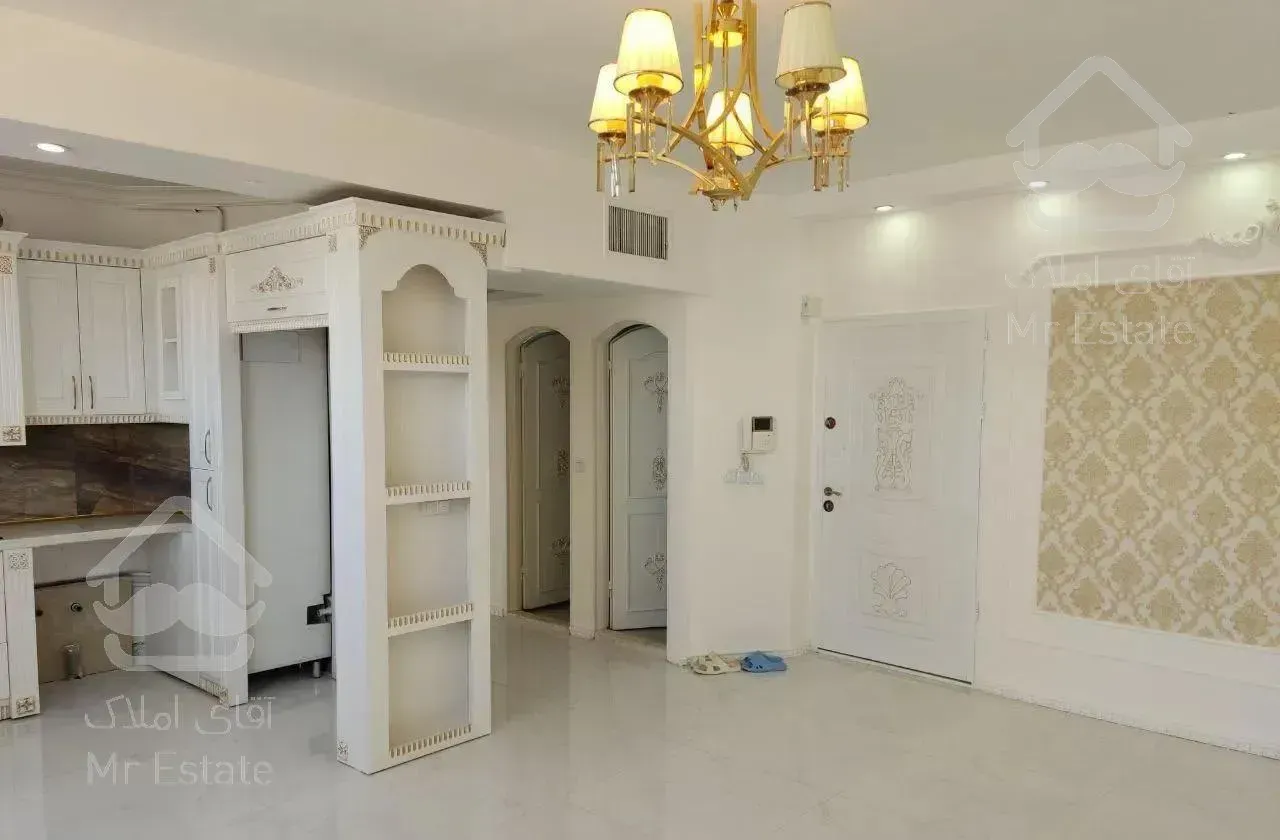 ۷۷متر امامت۶۰ آپارتمان