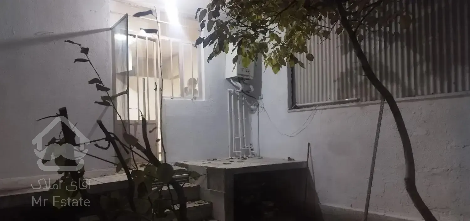 رهن کامل واحد 60 متری در گیلاوند میدان گلها