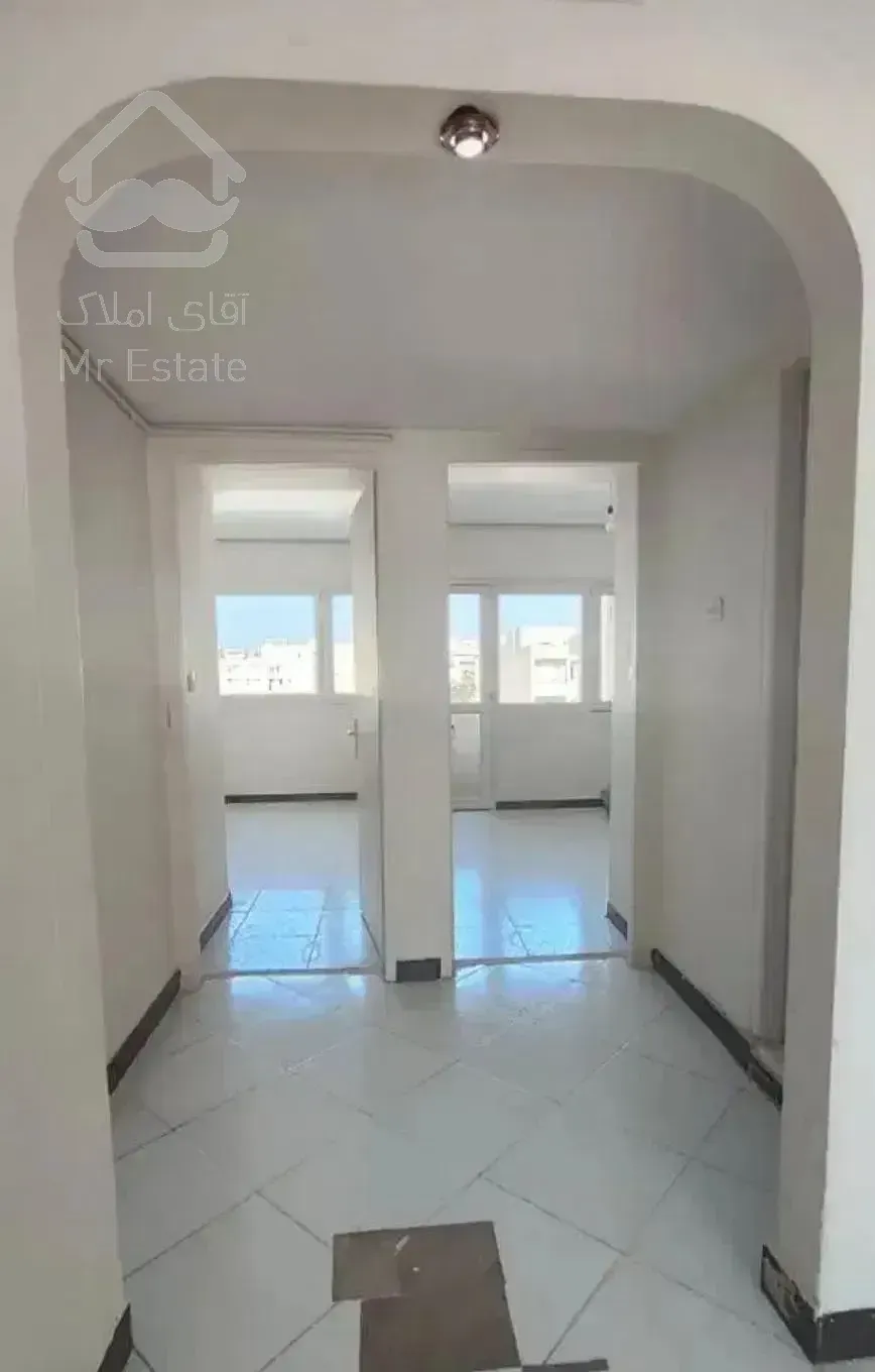 90 متری / فوری / املاک آلفا