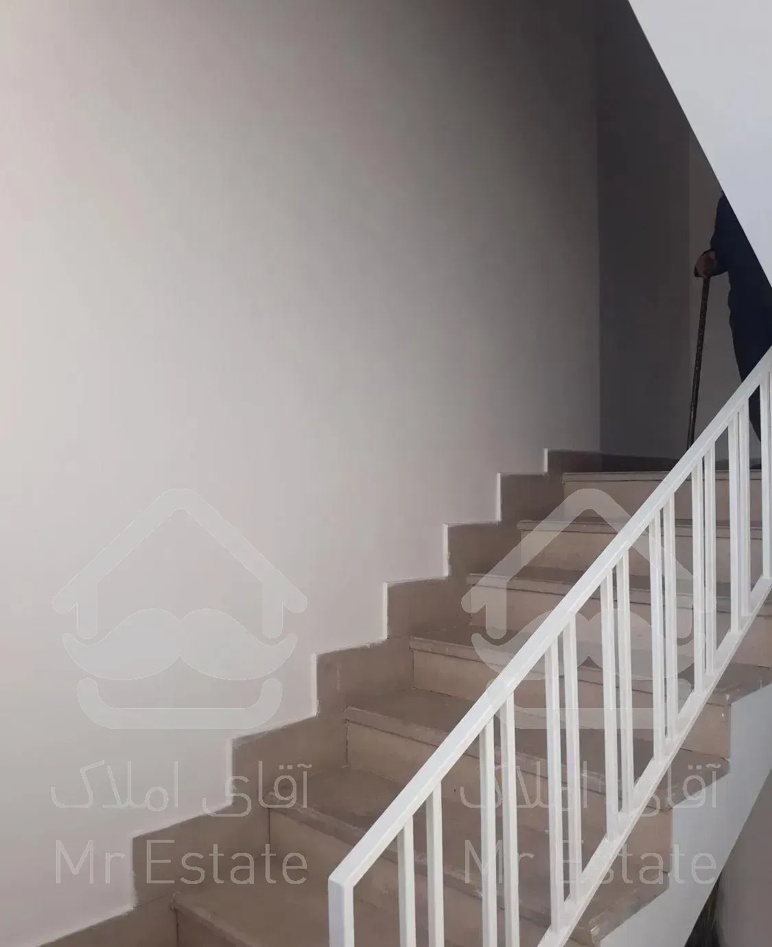 ۱۵۷ متر ۳طبقه تکواحدی طبقه سوم