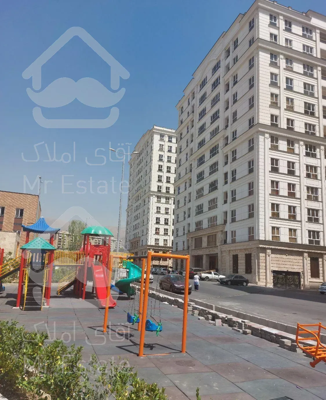 آپارتمان متری ۱۱۹ متری دو خوابه برج هروی ویودار